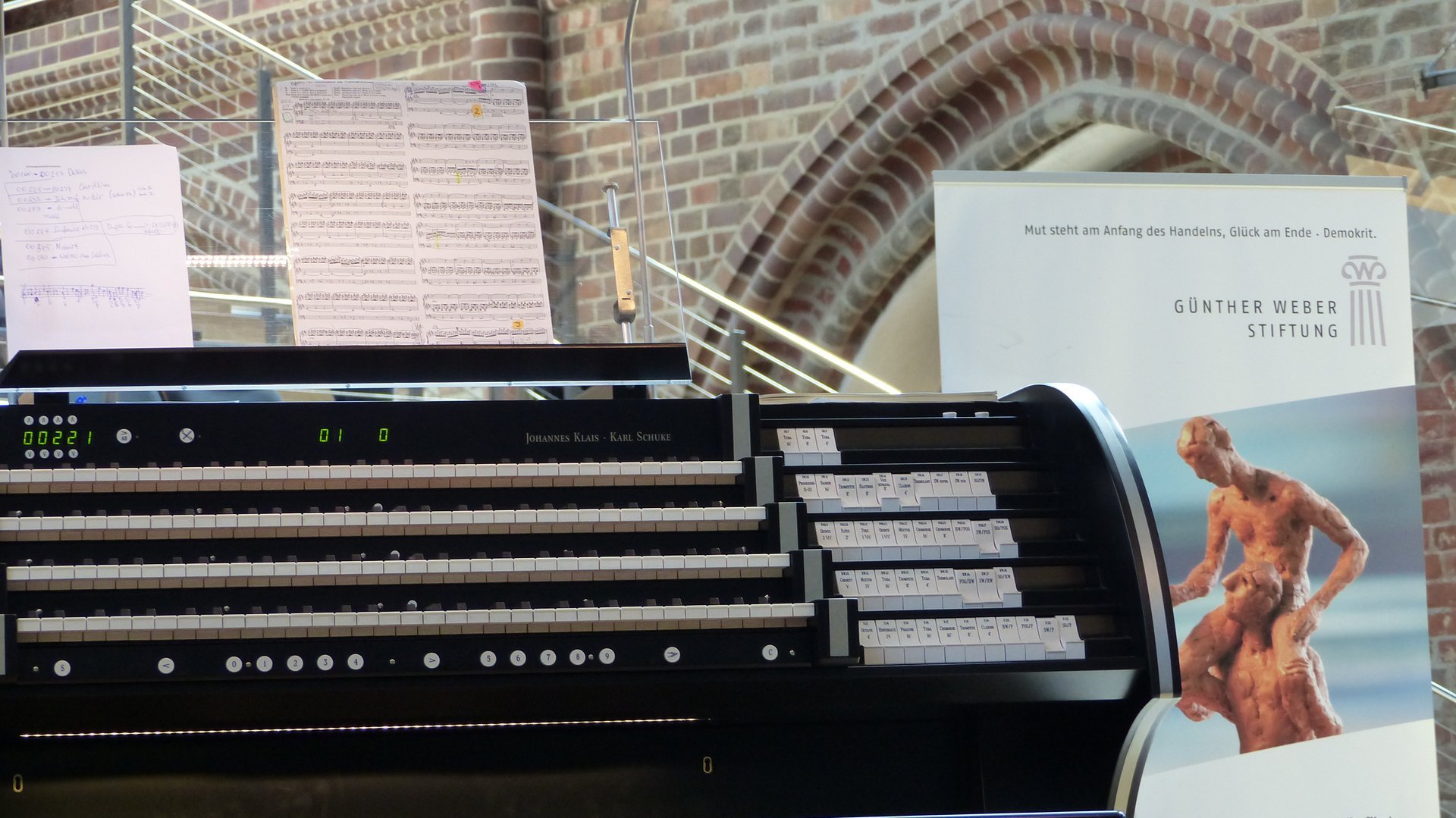 Dieses Bild zeigt eine Orgelklavier